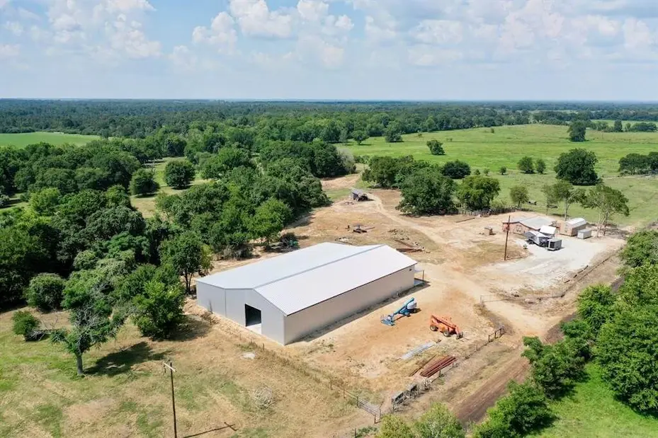 123 County Road, Centerville, Tx