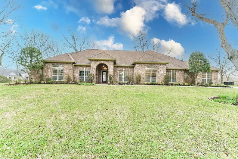 3135 Wellspring Lake Drive, Weston Lakes, TX, 77441