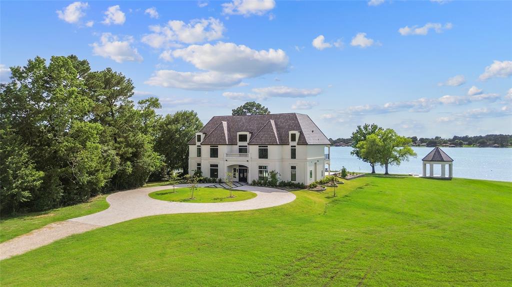 10225 Longmire Rd, Conre, Tx, 77304